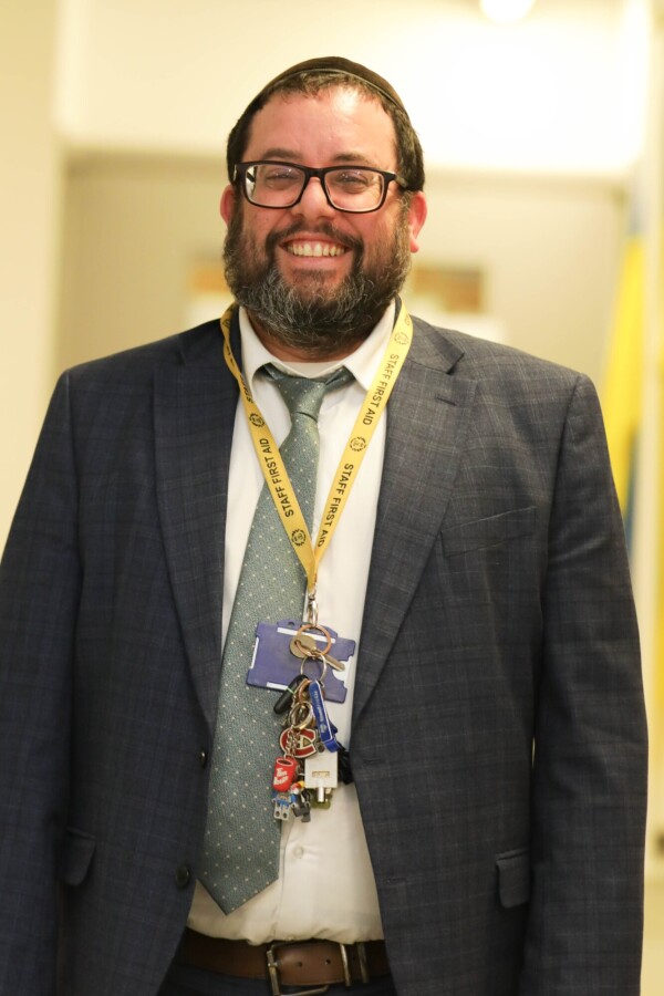 Rabbi Schwartz Image